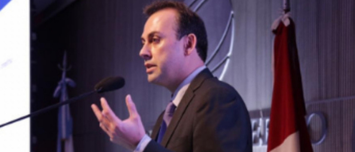Lucas Navarro, Director del IIE, en Radio Continental Córdoba 103.5 fm